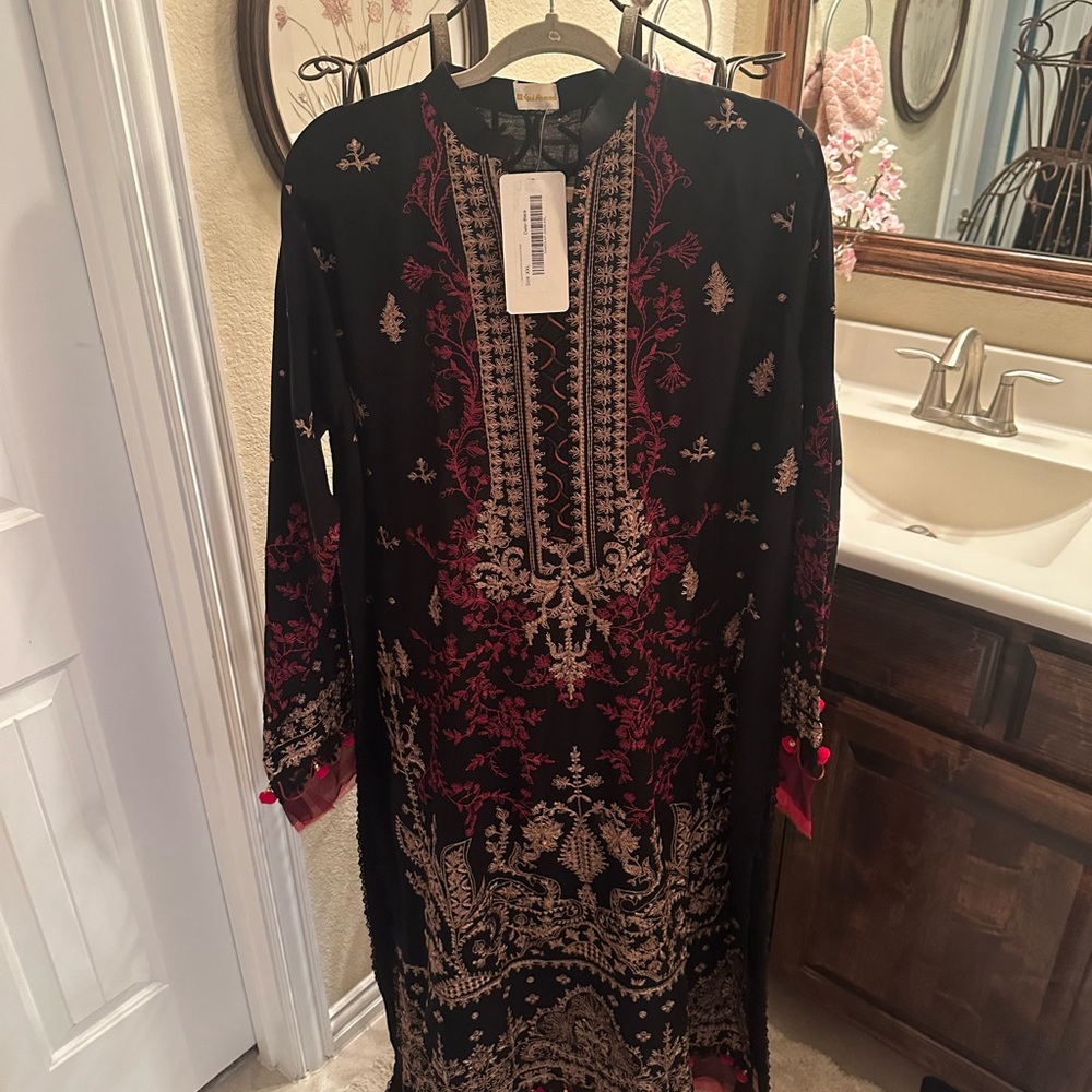 Elegant Black and Red Embroidered Dress - Kurta and Trouser - NWT